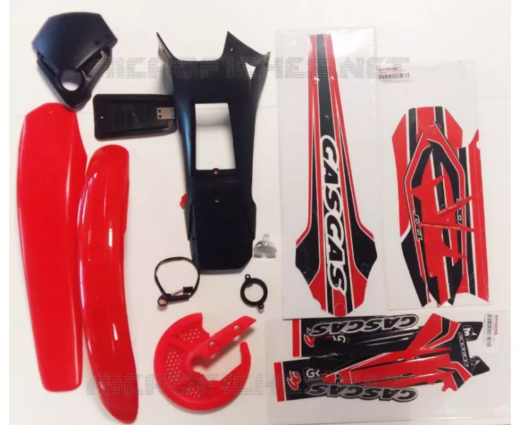 KIT PLASTIQUES ROUGE TXT PRO 2002-2010